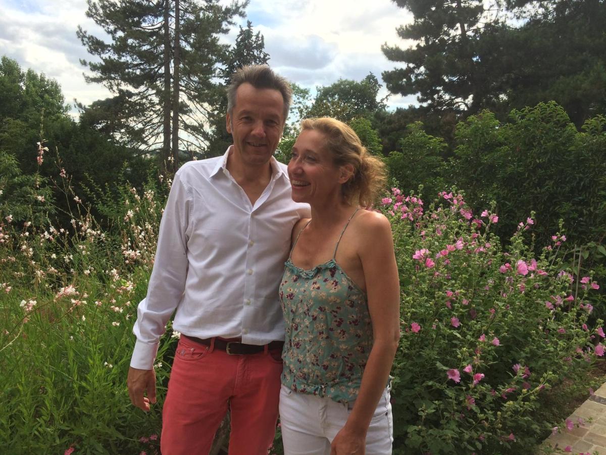 Denis & Virginie - Chateau A Pied - Parking Gratuit Versailles Exterior photo
