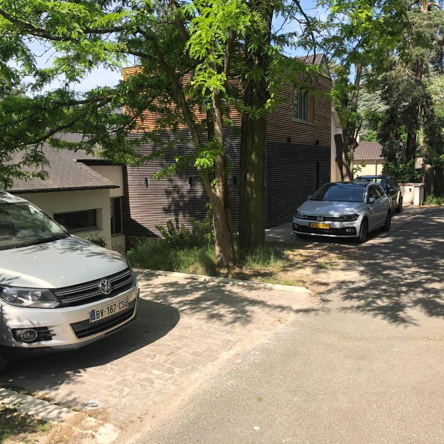 Denis & Virginie - Chateau A Pied - Parking Gratuit Versailles Exterior photo